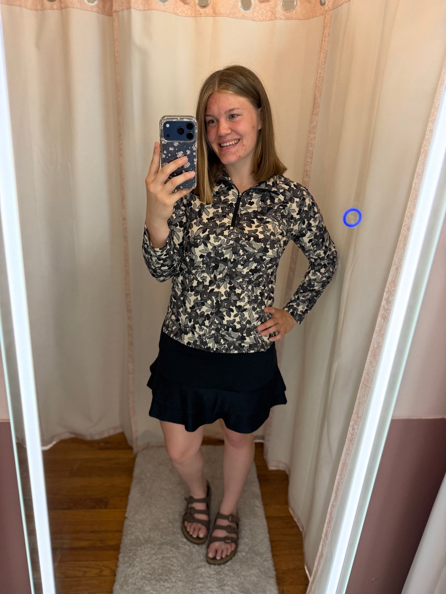 BLACK RUFFLE SKORT