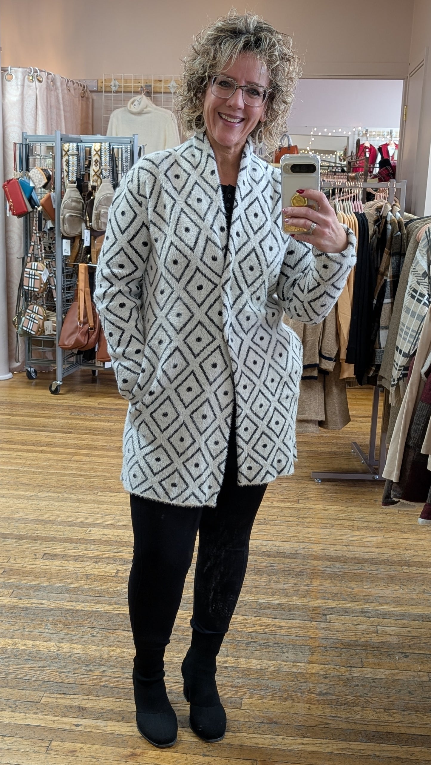 WHITE/BLACK DIAMOND COATIGAN