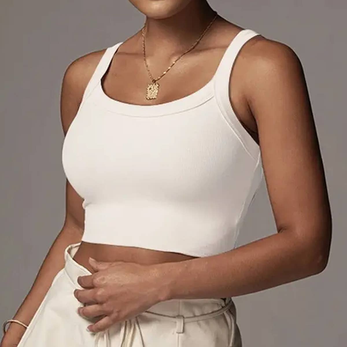 WHITE CROP TOP