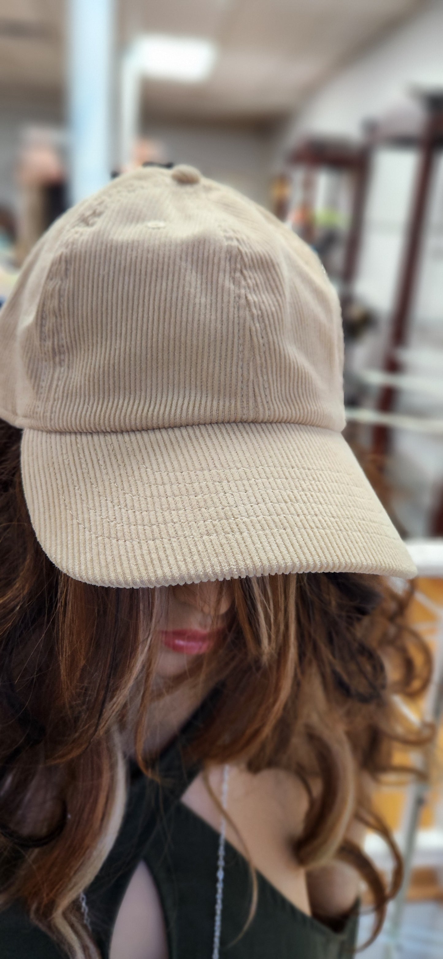 CORDUROY BASEBALL CAP