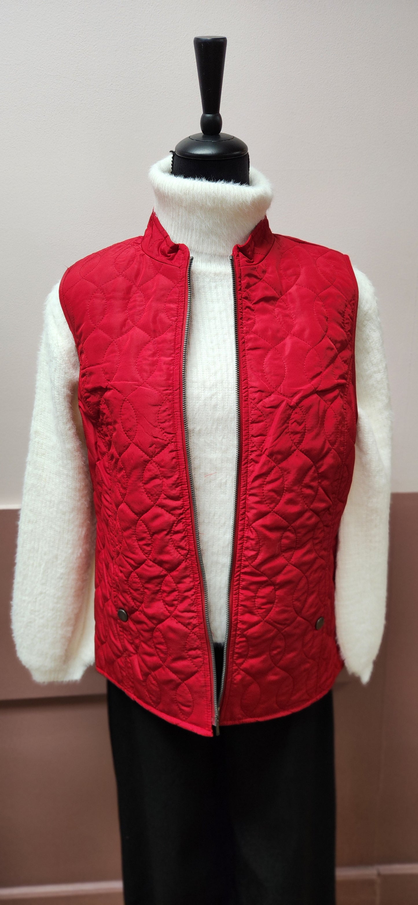 CAITLYN HOLLYWOOD QUILTED VEST