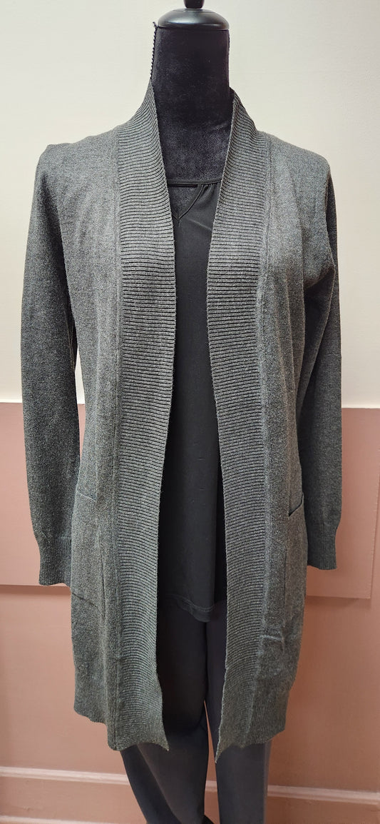 CHARCOAL CARDIGAN WITH POCKETS