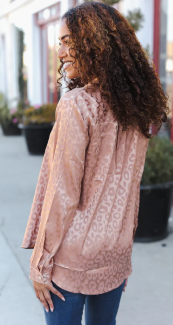 SILKY APRICOT ANIMAL PRINT WITH CROCHET TRIM