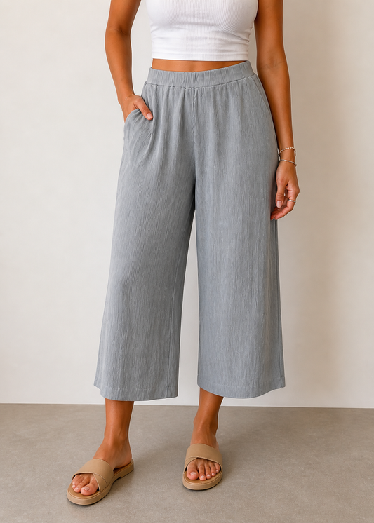 SEA MIST FLOW CROP PANTS