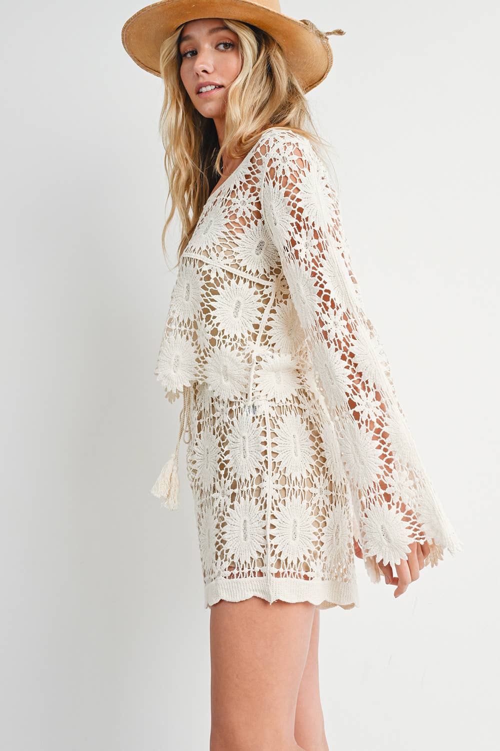 CROCHET DRAWSTRING SHORTS