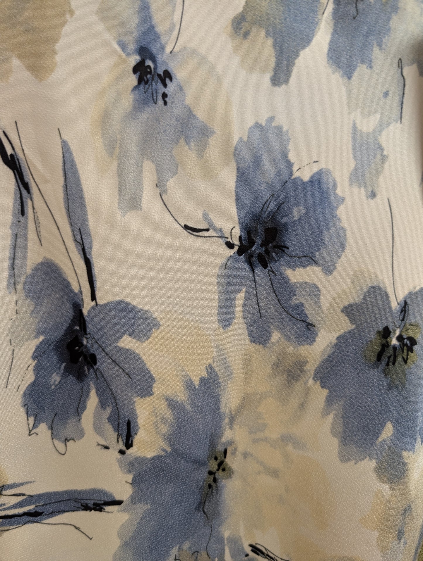 BLUE HAVEN BLOOM CAP SLEEVE BLOUSE