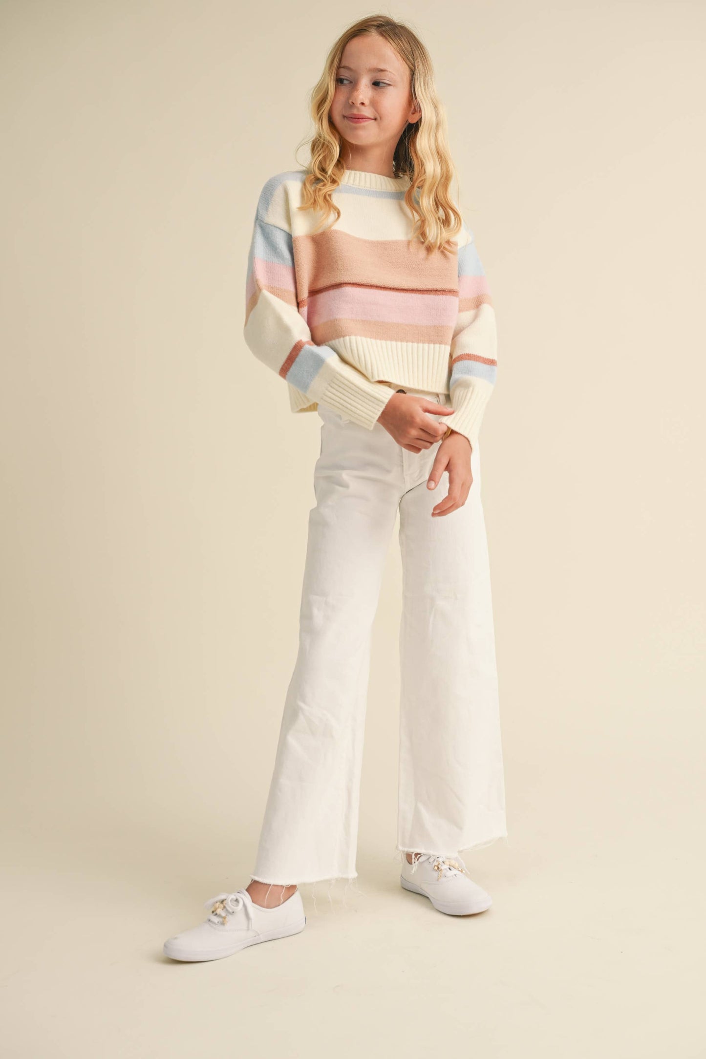 TWEEN COLOR BLOCK SWEATER