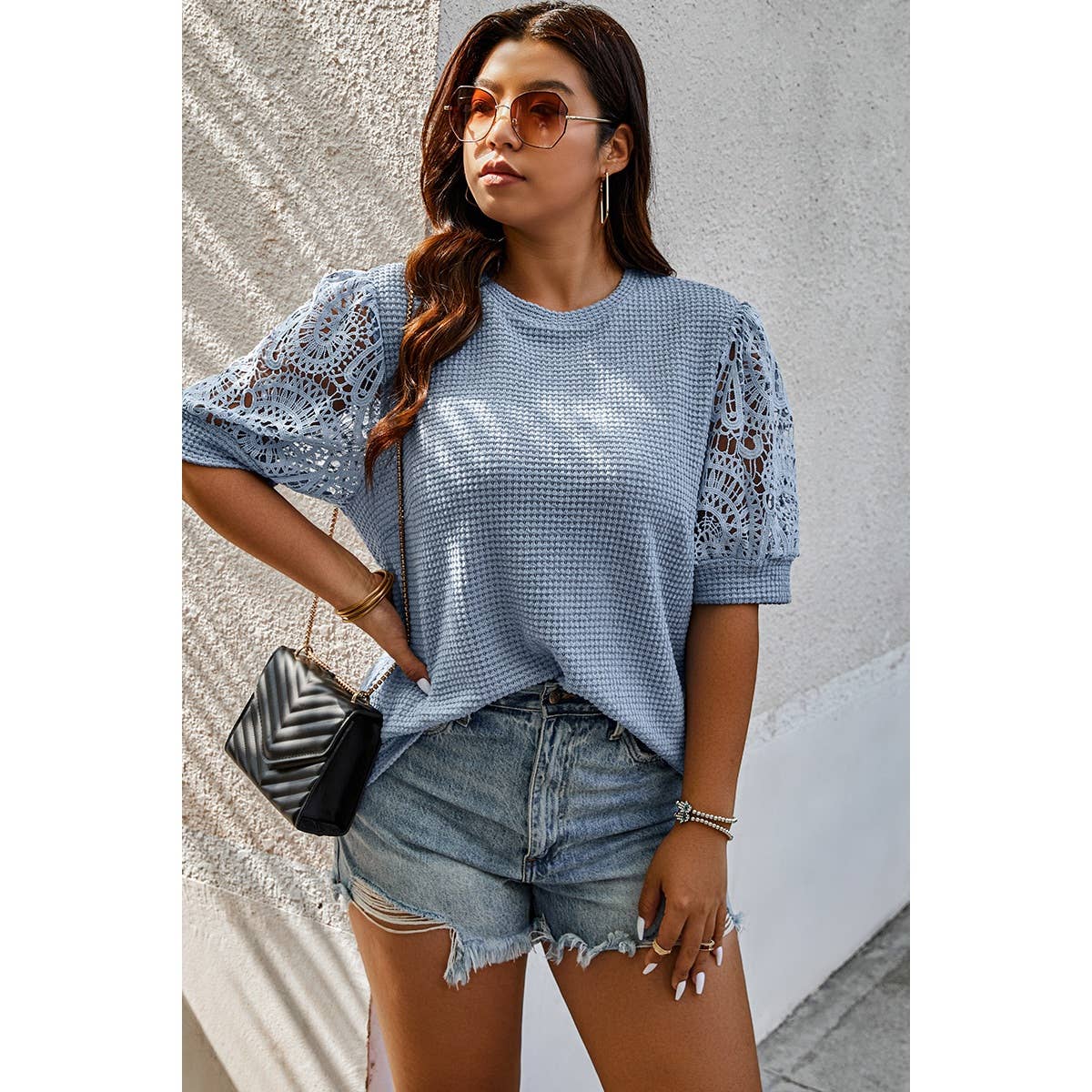 PLUS BLUE LACE SHORT SLEEVE