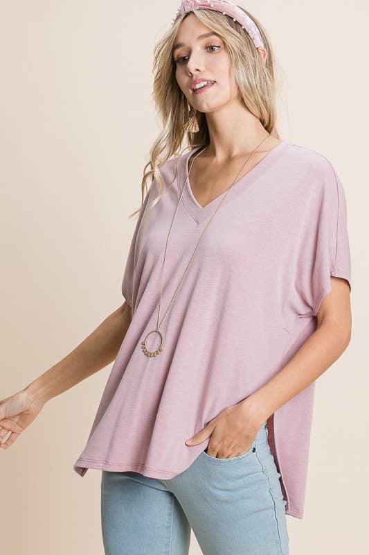 PLUS MAUVE V NECK