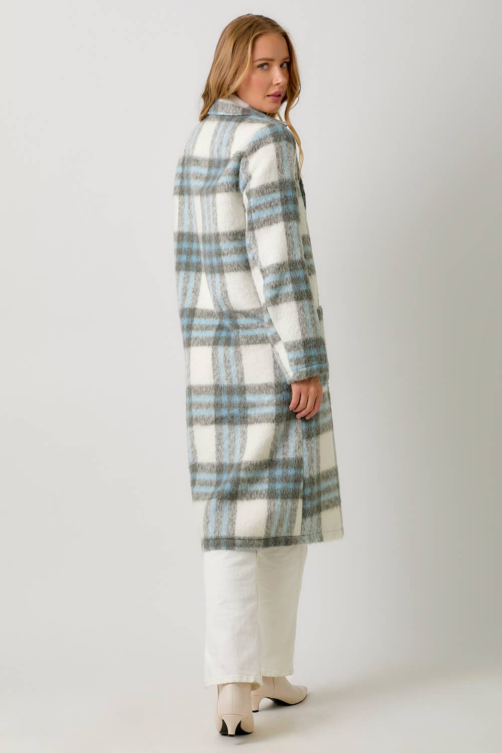 BLUE & IVORY PLAID LONG SHACKET