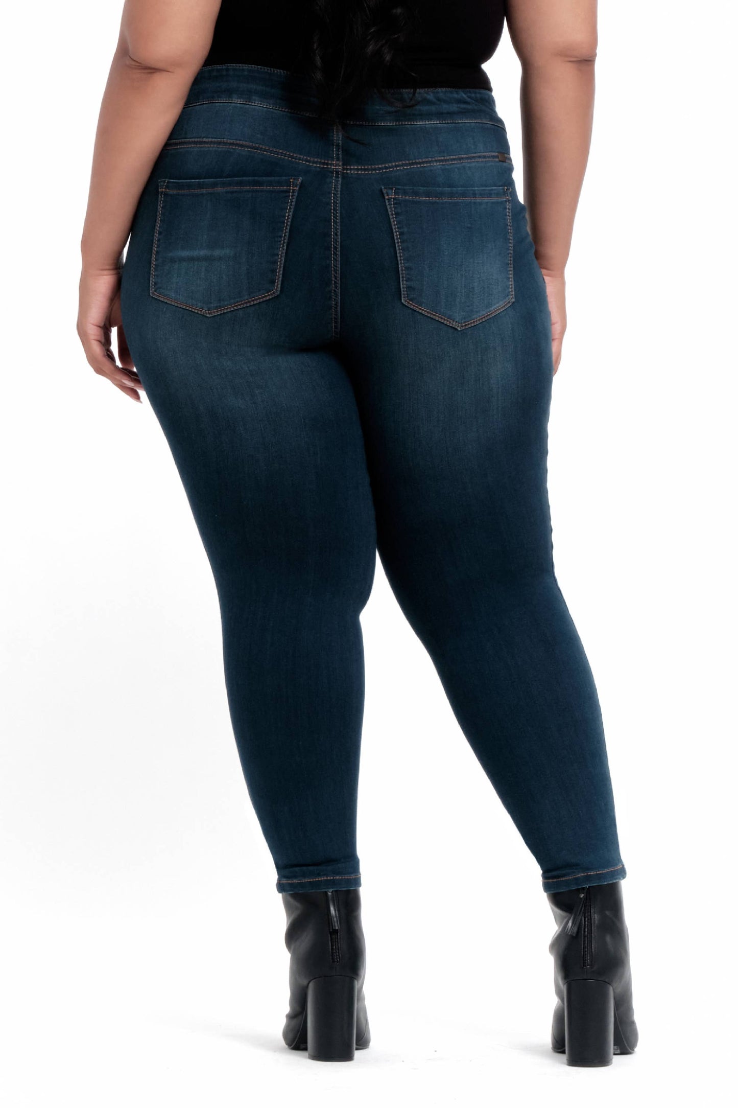 PLUS HIGH-RISE PULL-ON SKINNY ANKLE