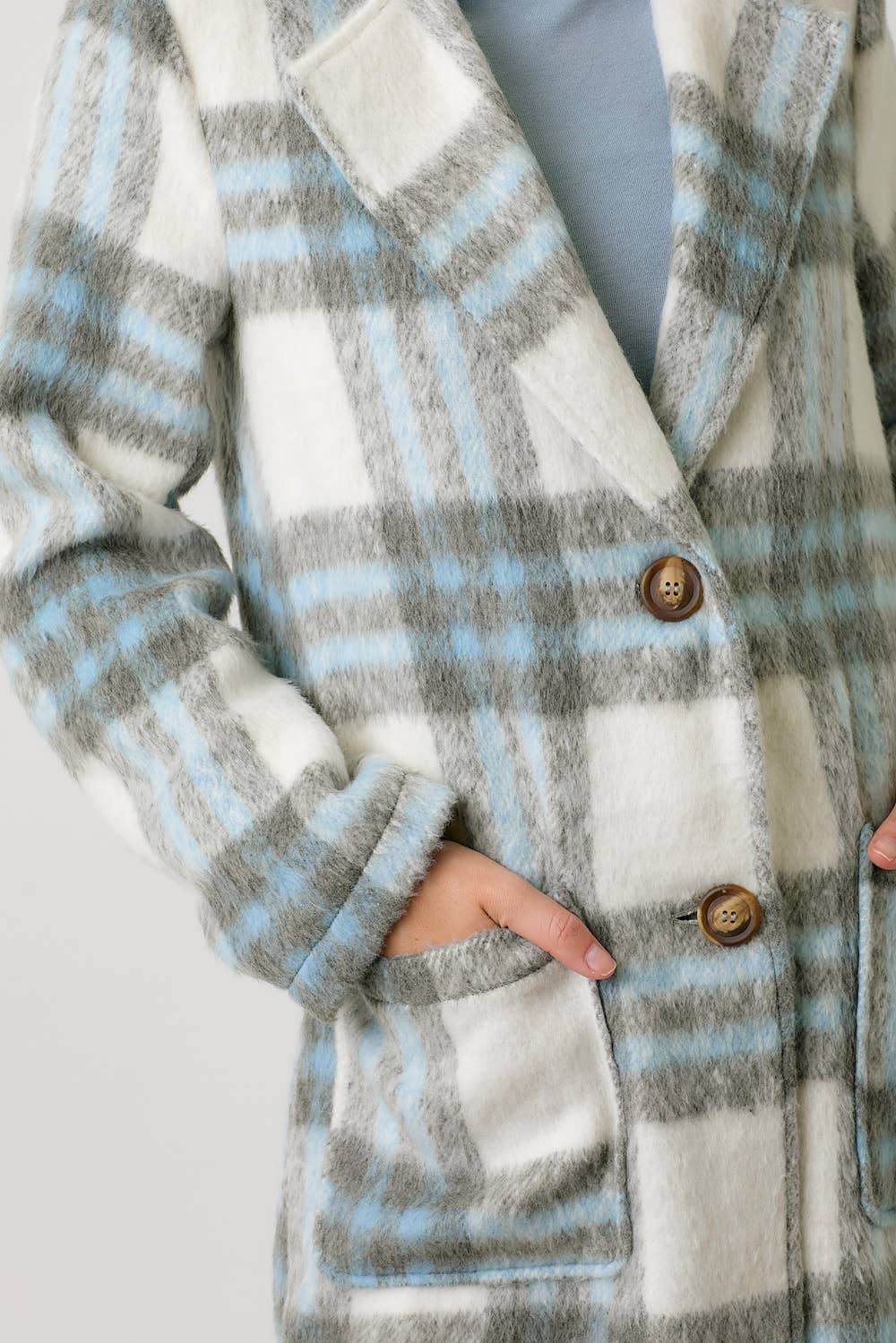 BLUE & IVORY PLAID LONG SHACKET