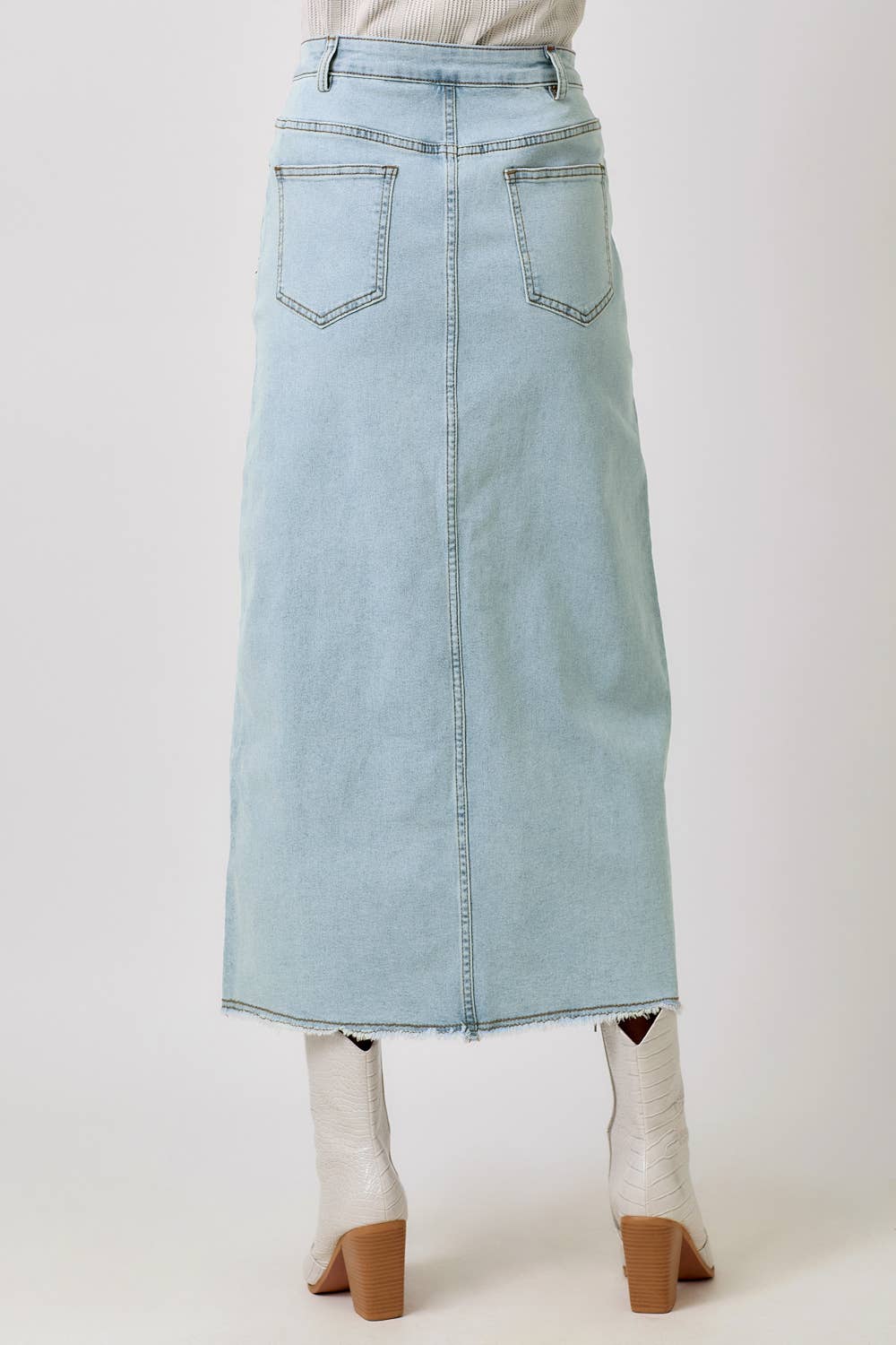 LIGHT DENIM FRONT SLIT SKIRT