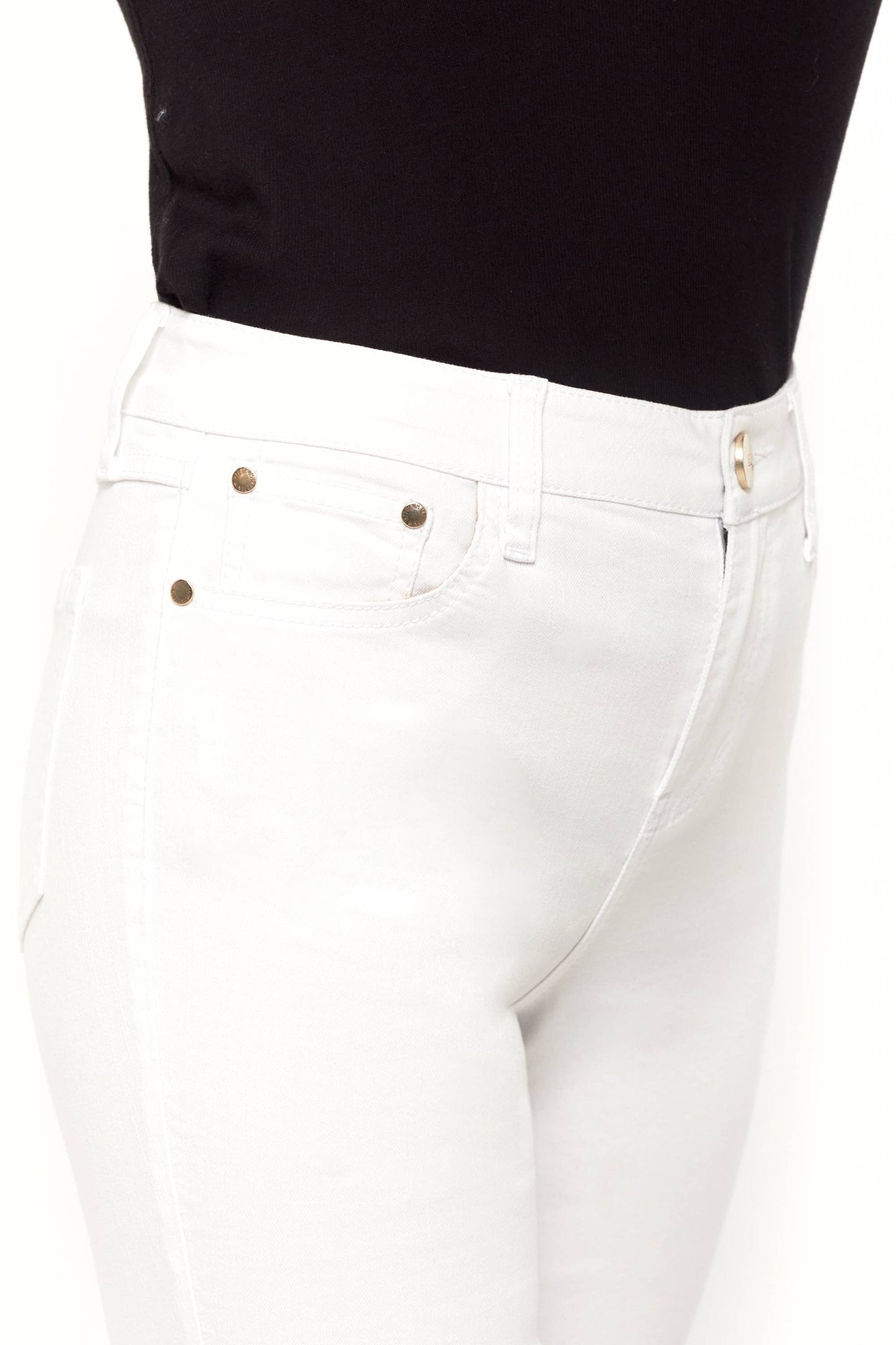 WHITE SCALLOP CROP/CAPRI