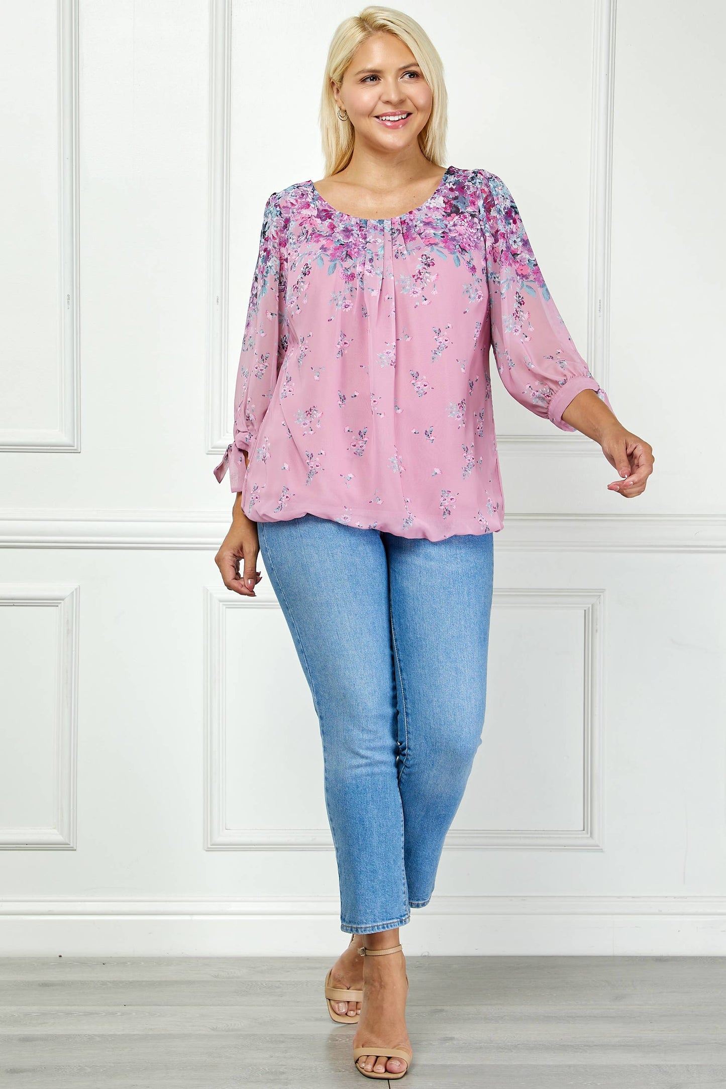 PLUS SOFT ROMANCE FLORAL BLOUSE