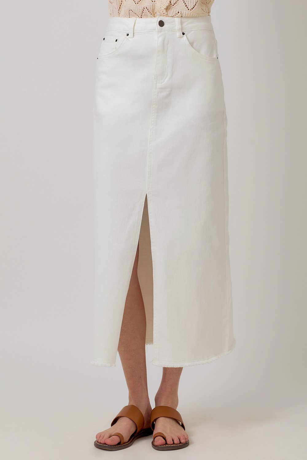 EGGSHELL FRONT SLIT SKIRT