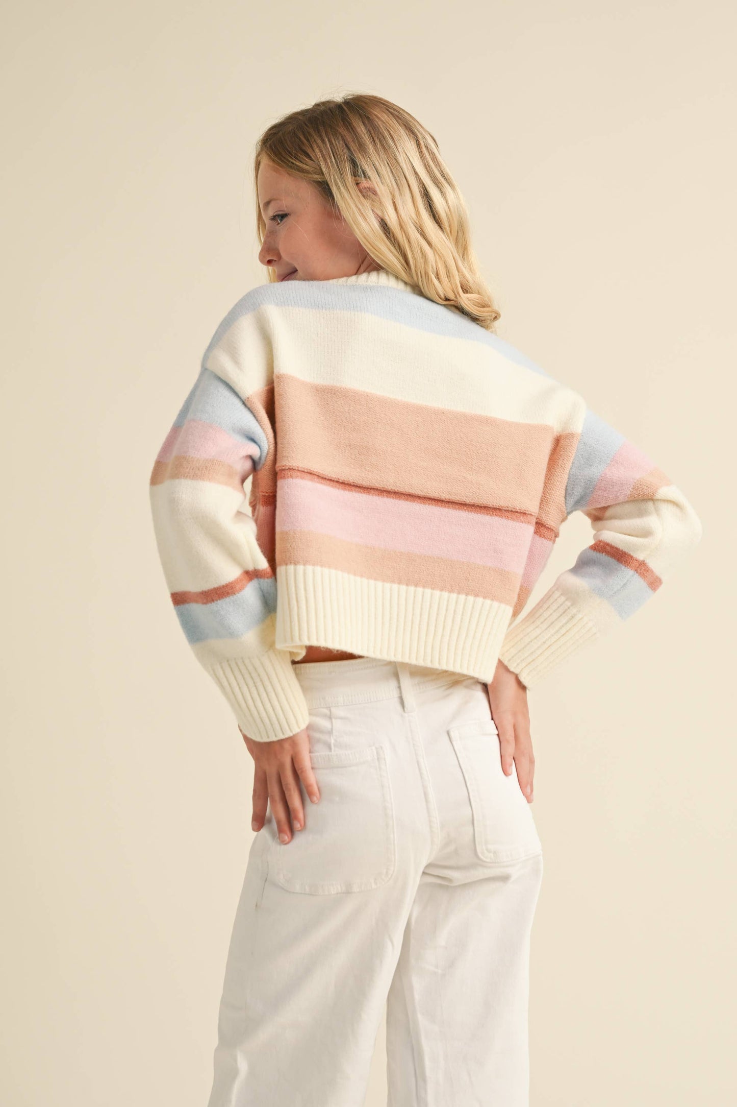 TWEEN COLOR BLOCK SWEATER