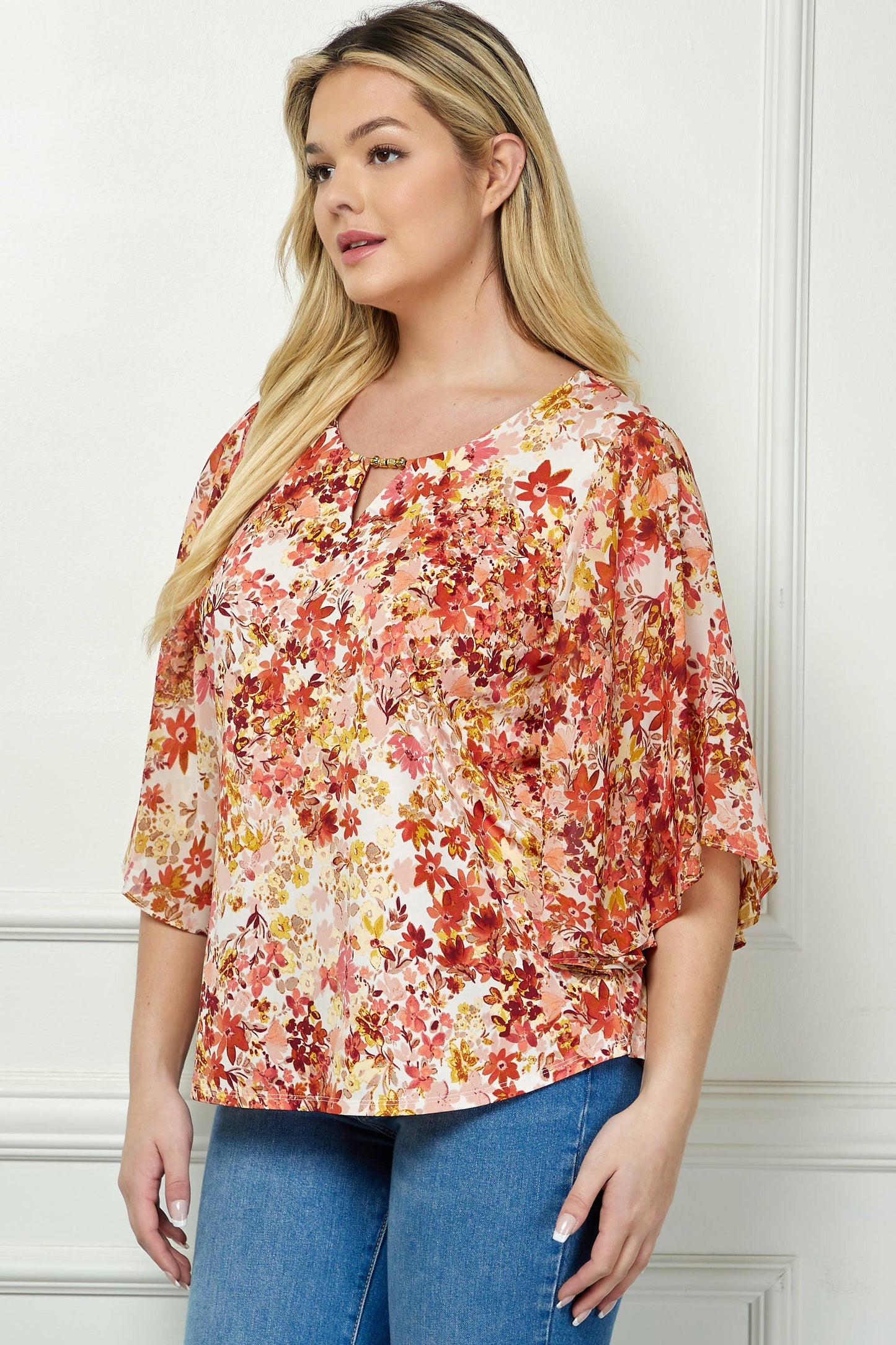 FLORAL WING BLOUSE