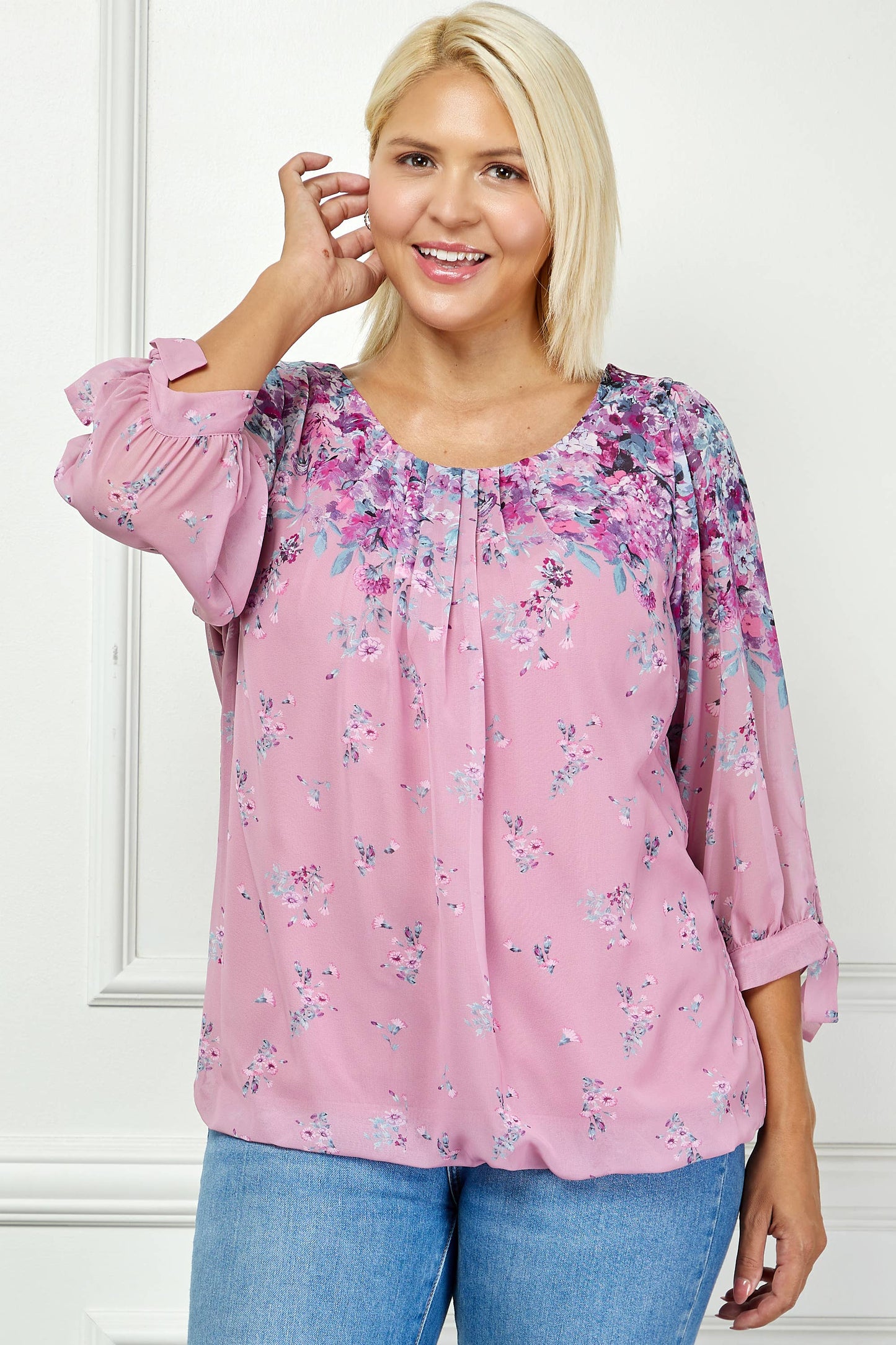 PLUS SOFT ROMANCE FLORAL BLOUSE
