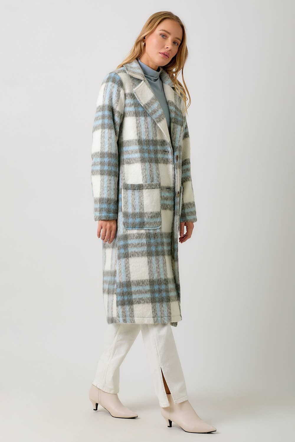 BLUE & IVORY PLAID LONG SHACKET