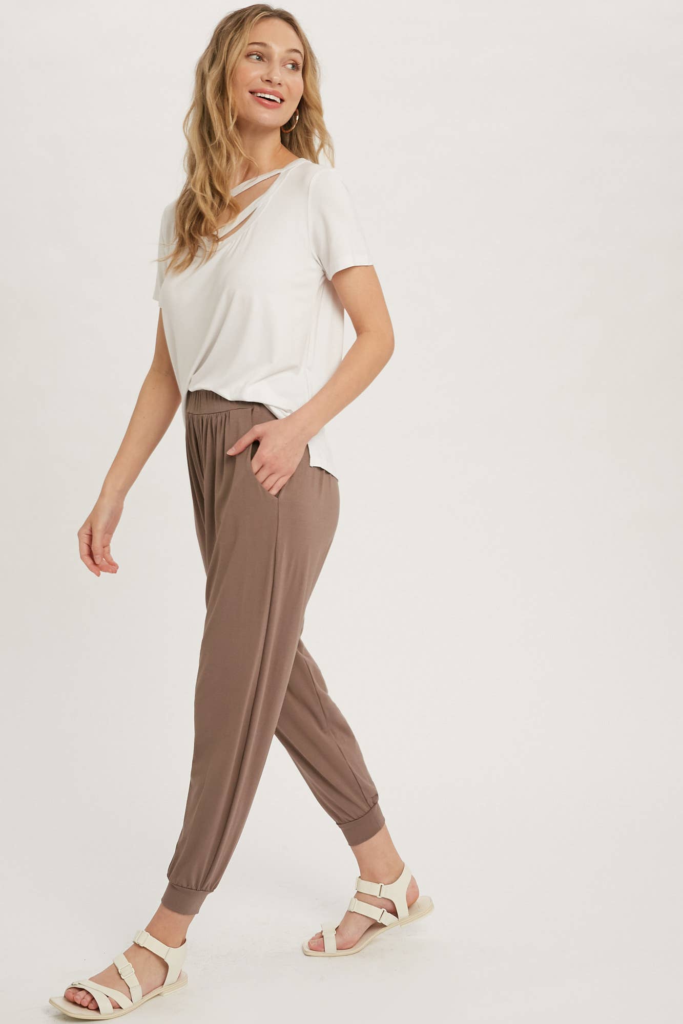 JERSEY MOCHA JOGGER