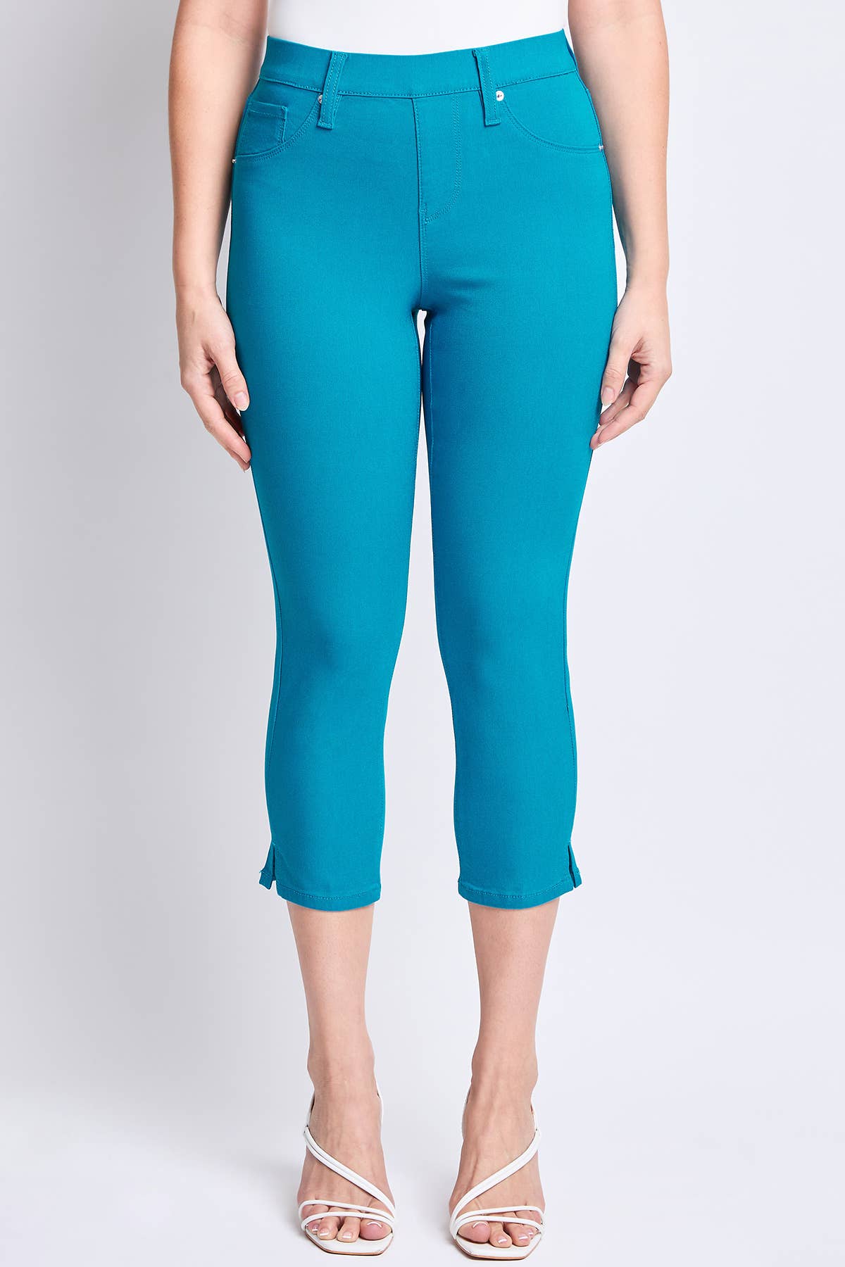 HYPERSTRETCH PULL ON CAPRI WITH SIDE SPLIT / BLUE DIAMOND
