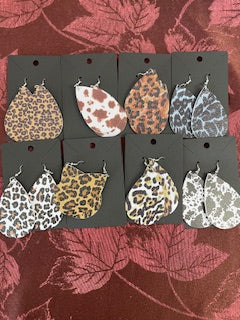 ASSORTED EARRINGS
