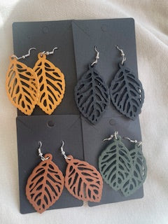 ASSORTED EARRINGS