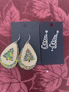 HOLIDAY EARRINGS