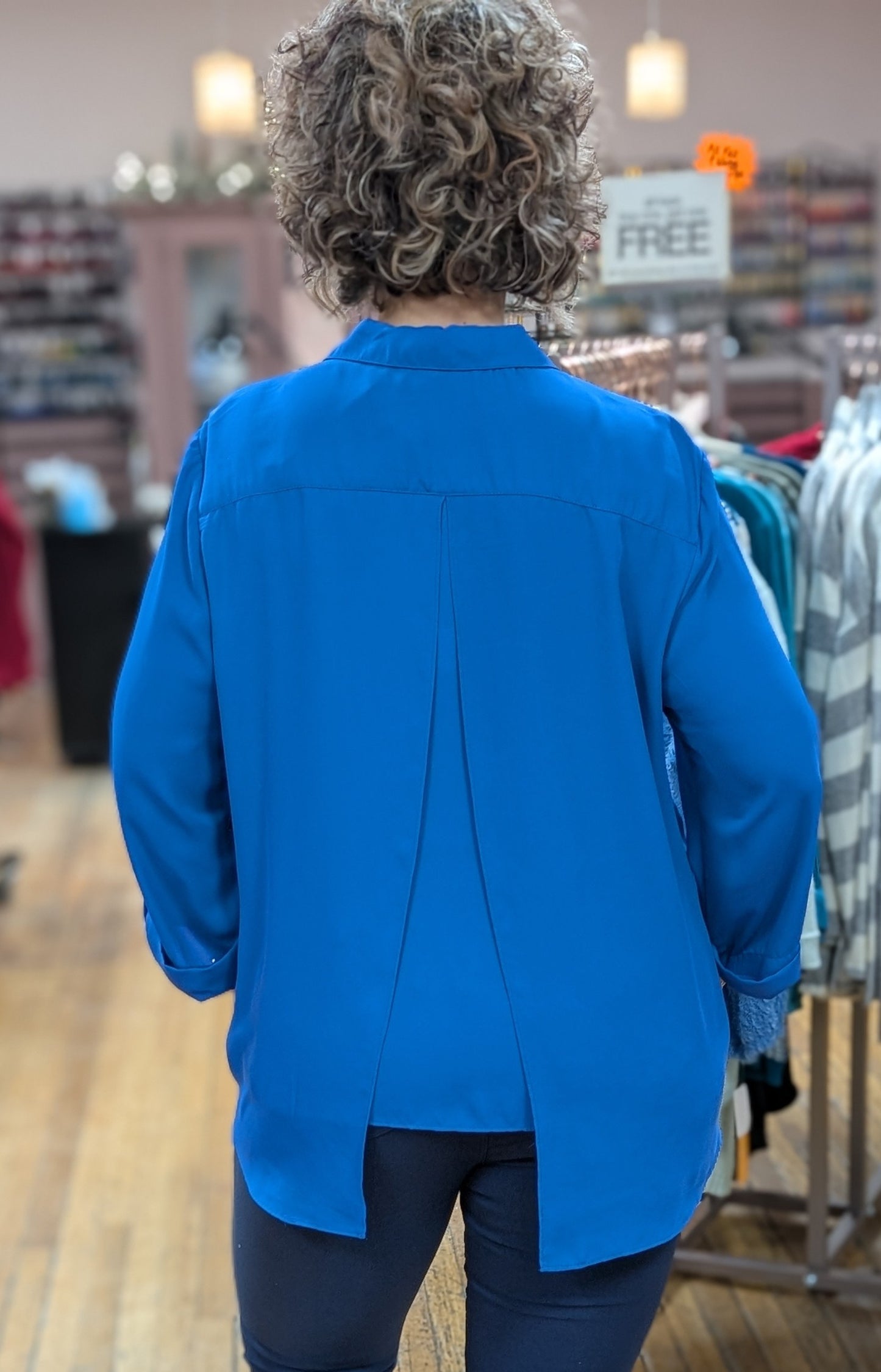 ROYAL 3/4 BLOUSE