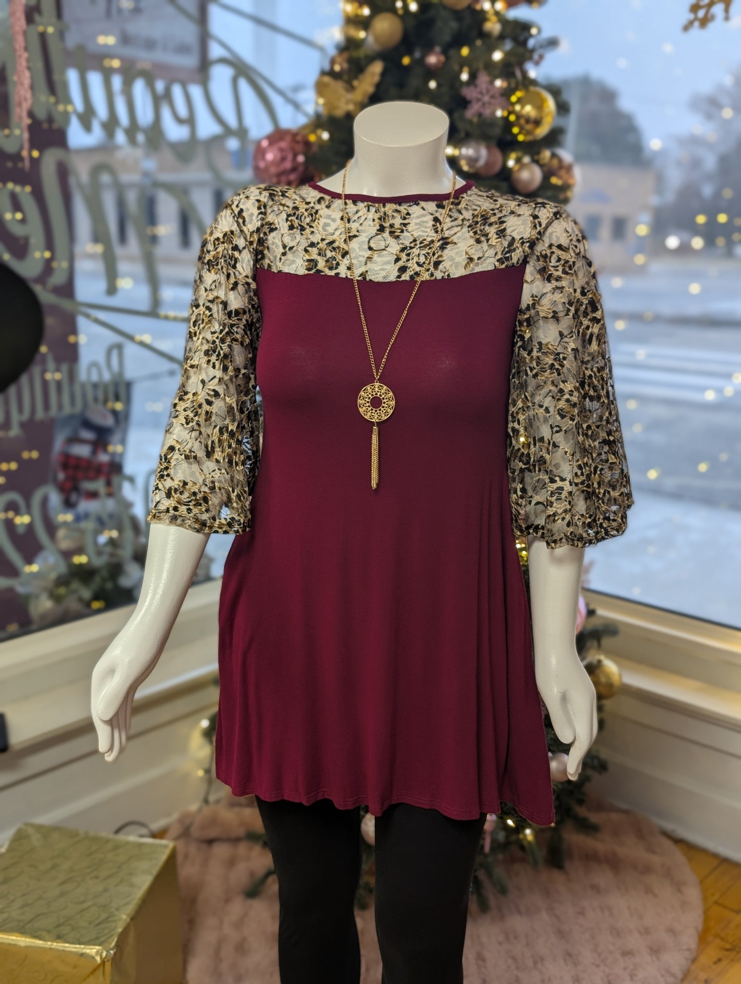 WINE A LINE DRESS WITH LEOPARD MESH SLEEVE