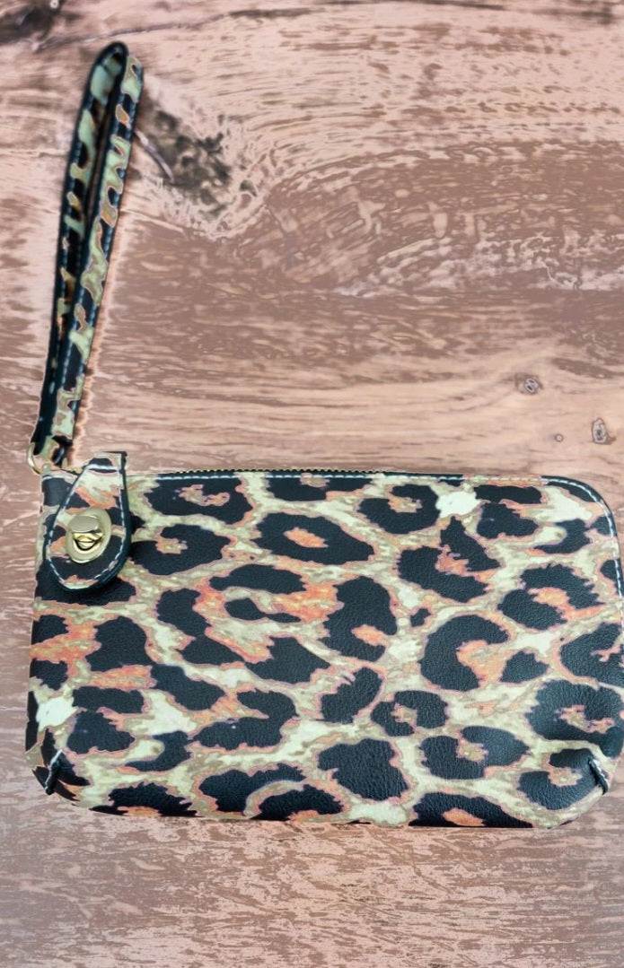 Leopard Faux Leather Twist Lock Crossbody/Clutch Wallet