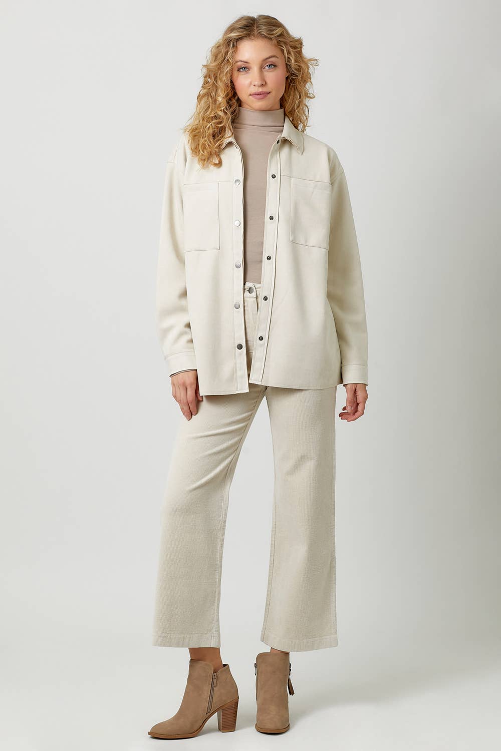 CREAM SUEDE SHACKET
