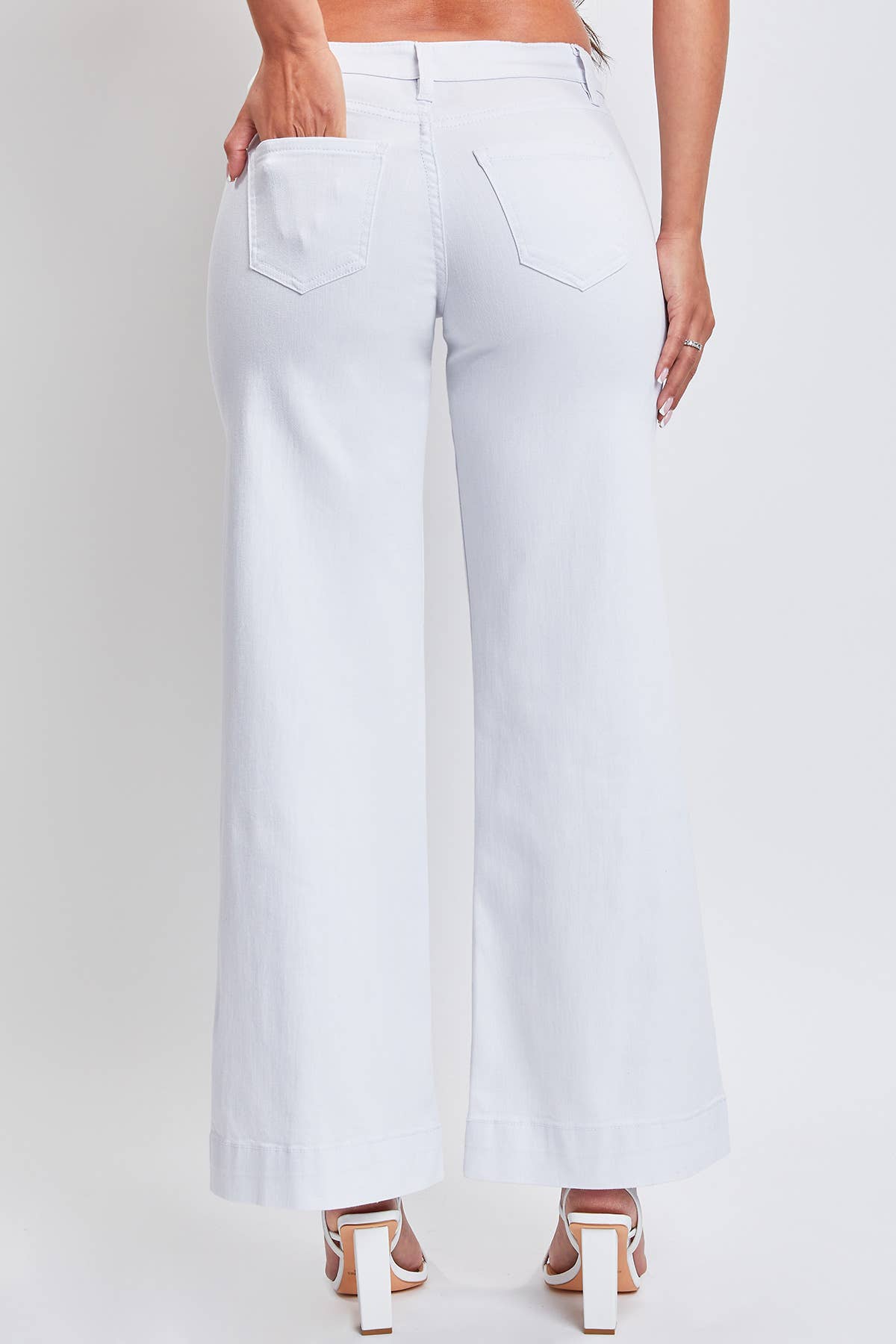 WHITE WIDE LEG 32" INSEAM LOW RISE