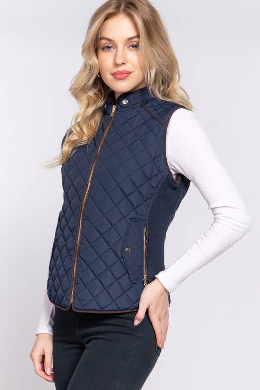 NAVY QUILTED VEST