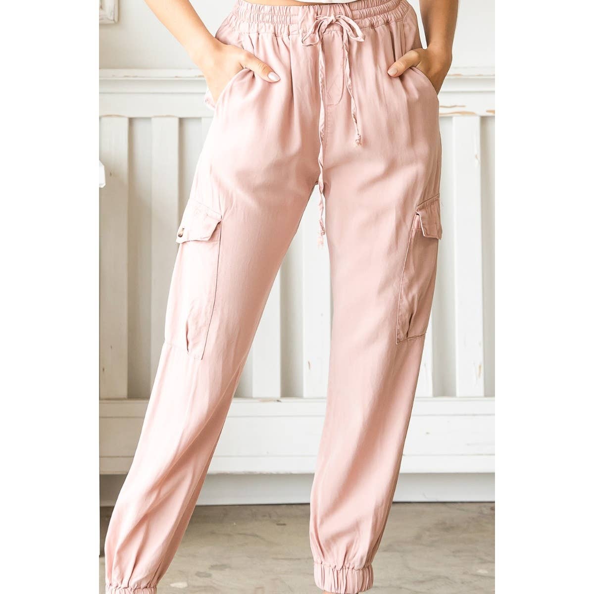 BLUSH DOUBLE POCKET JOGGER