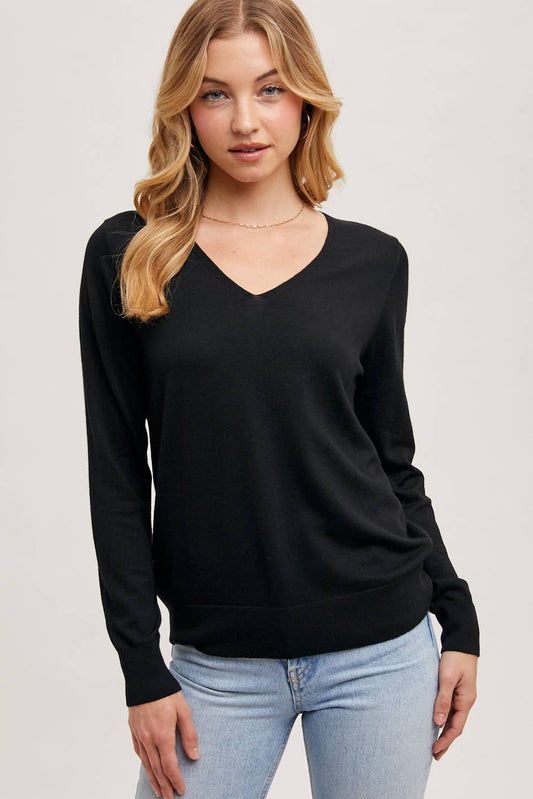 BLACK LIGHTWEIGHT V-NECK KNIT PULLOVER LONG SLEEVE SWEATER