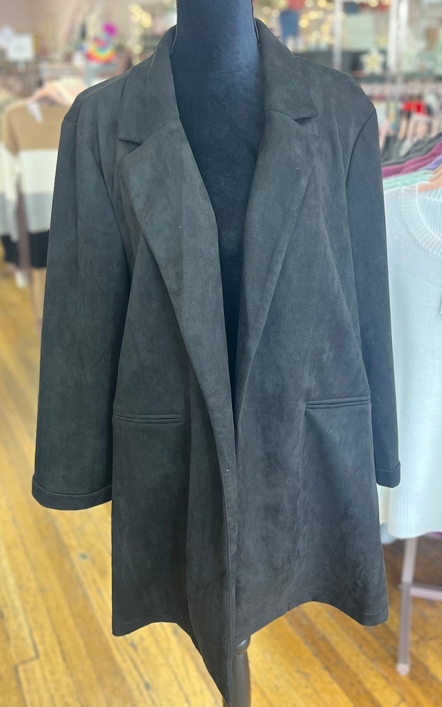 FAUX SUEDE BLAZER BLACK PLUS