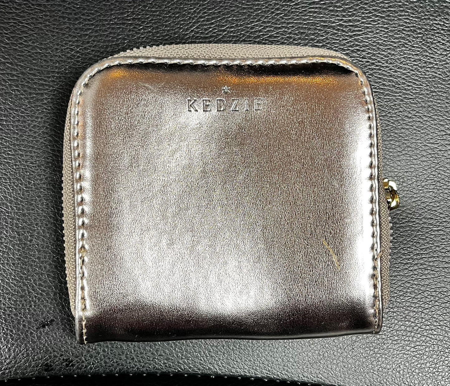 METALLIC WALLET