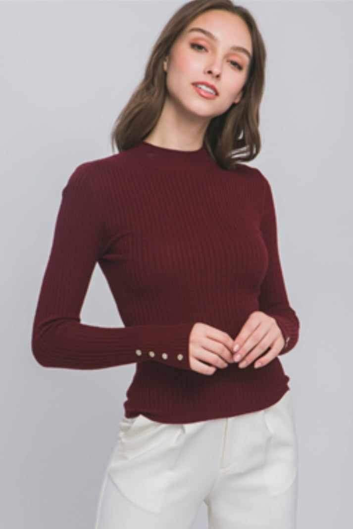 RIBBED KNIT SWEATER