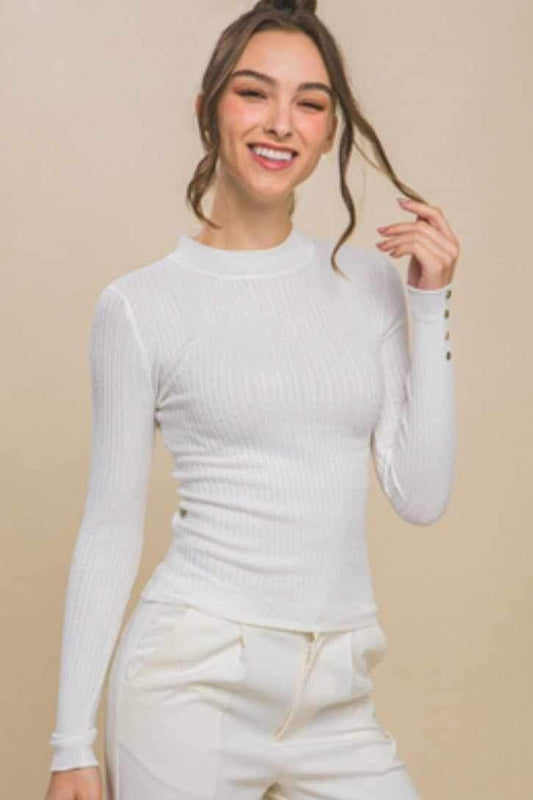 RIBBED KNIT SWEATER