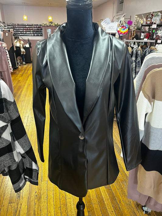 FAUX LEATHER BLAZER BLACK