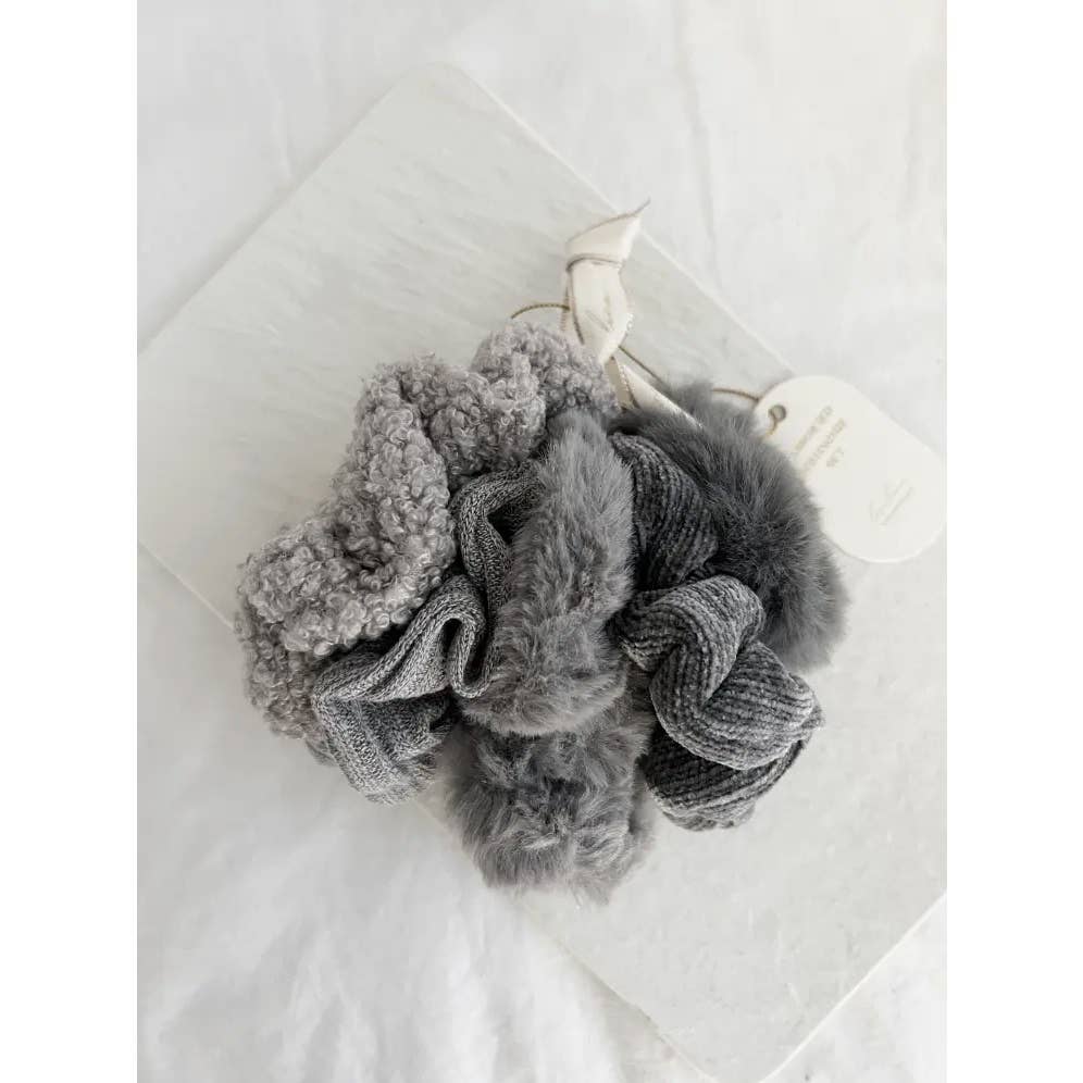 GREY VELVET SOFT SCRUNCHIES SET - GABI