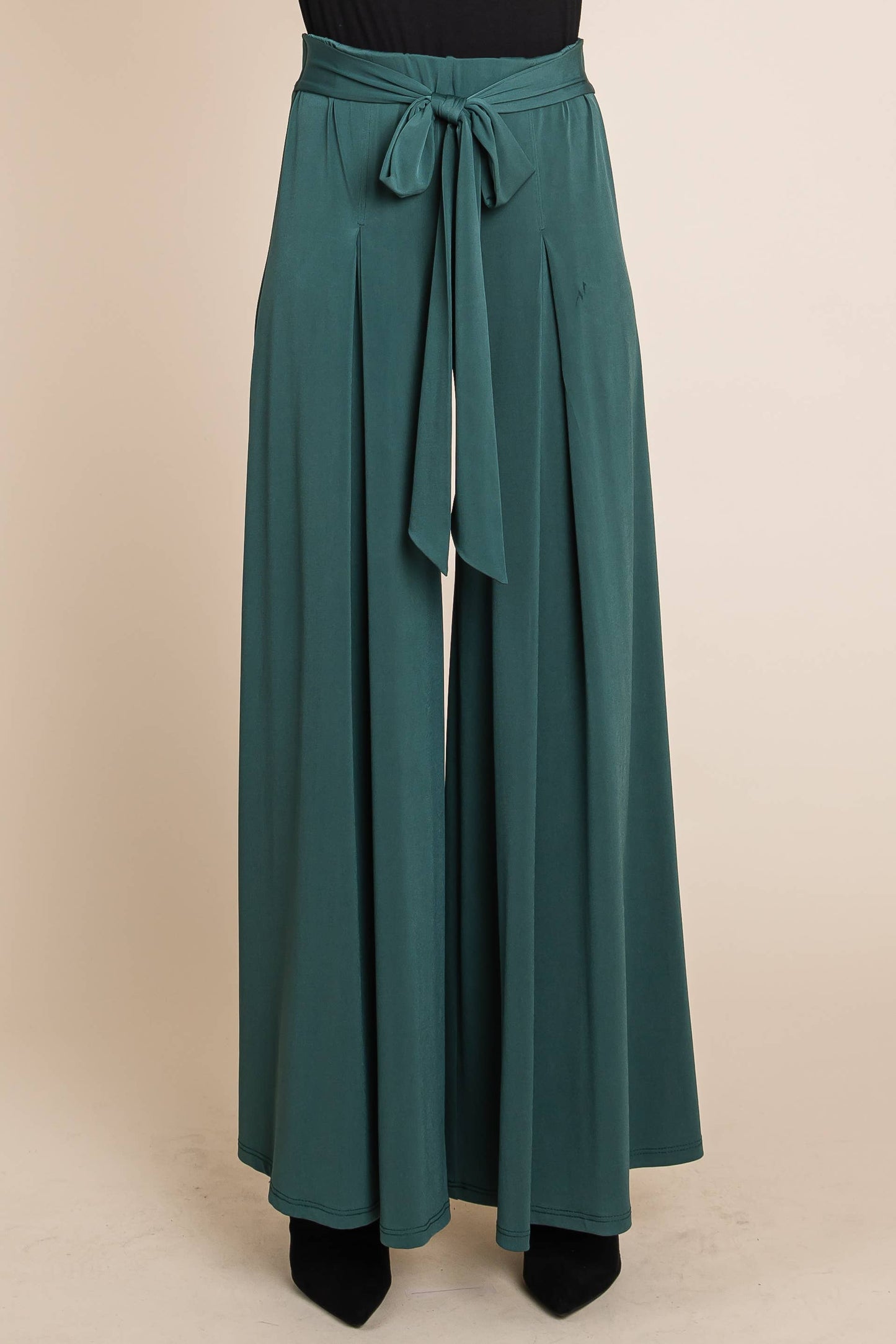 OLIVE Plus Size Solid High Waisted Palazzo Pants