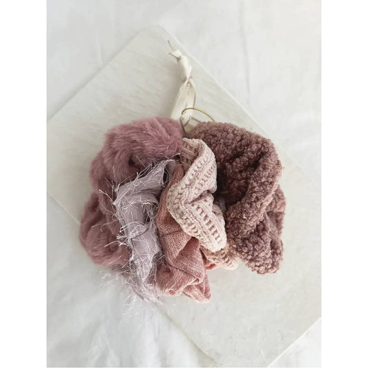 MAUVE VELVET SOFT SCRUNCHIES SET - GABI